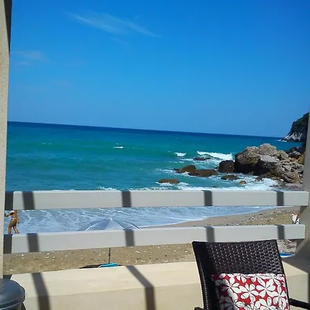 Aktaia Hébergement de vacances Keramídhion