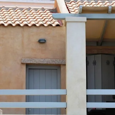 Holiday home Aktaia *